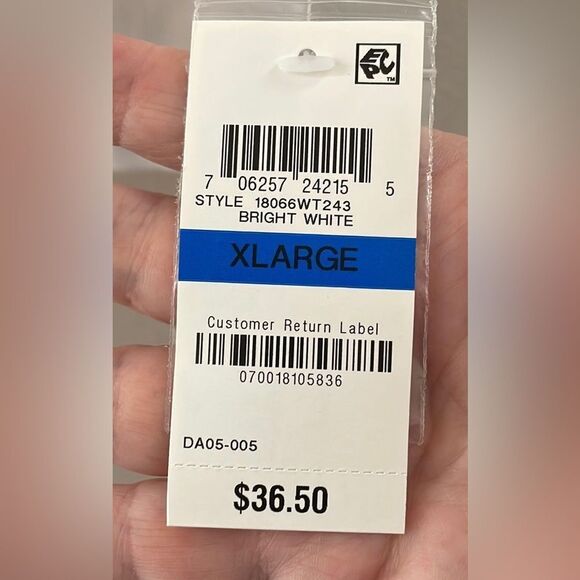 WHITE PLEATED FRONT TOP BY KAREN SCOTT - Picture 5 of 6